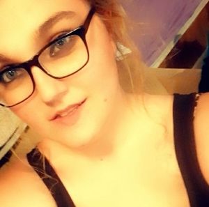 Meet your Posher, Amberlyn